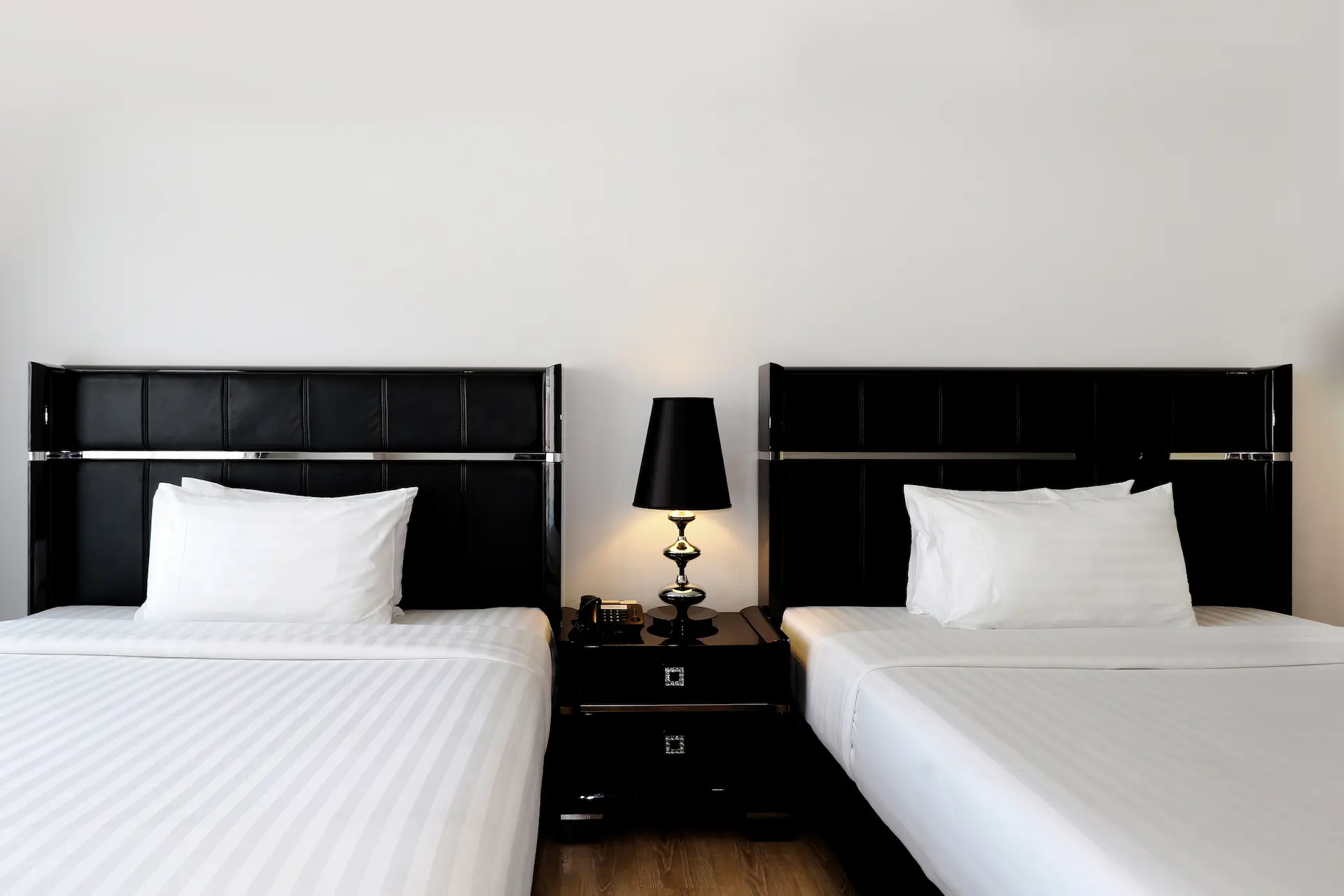 Deluxe Family Twin Bed