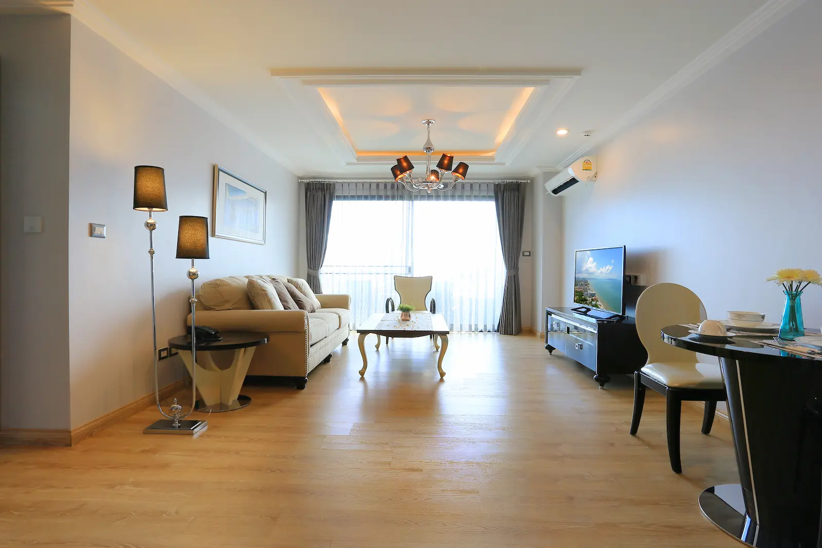FAmily Suite