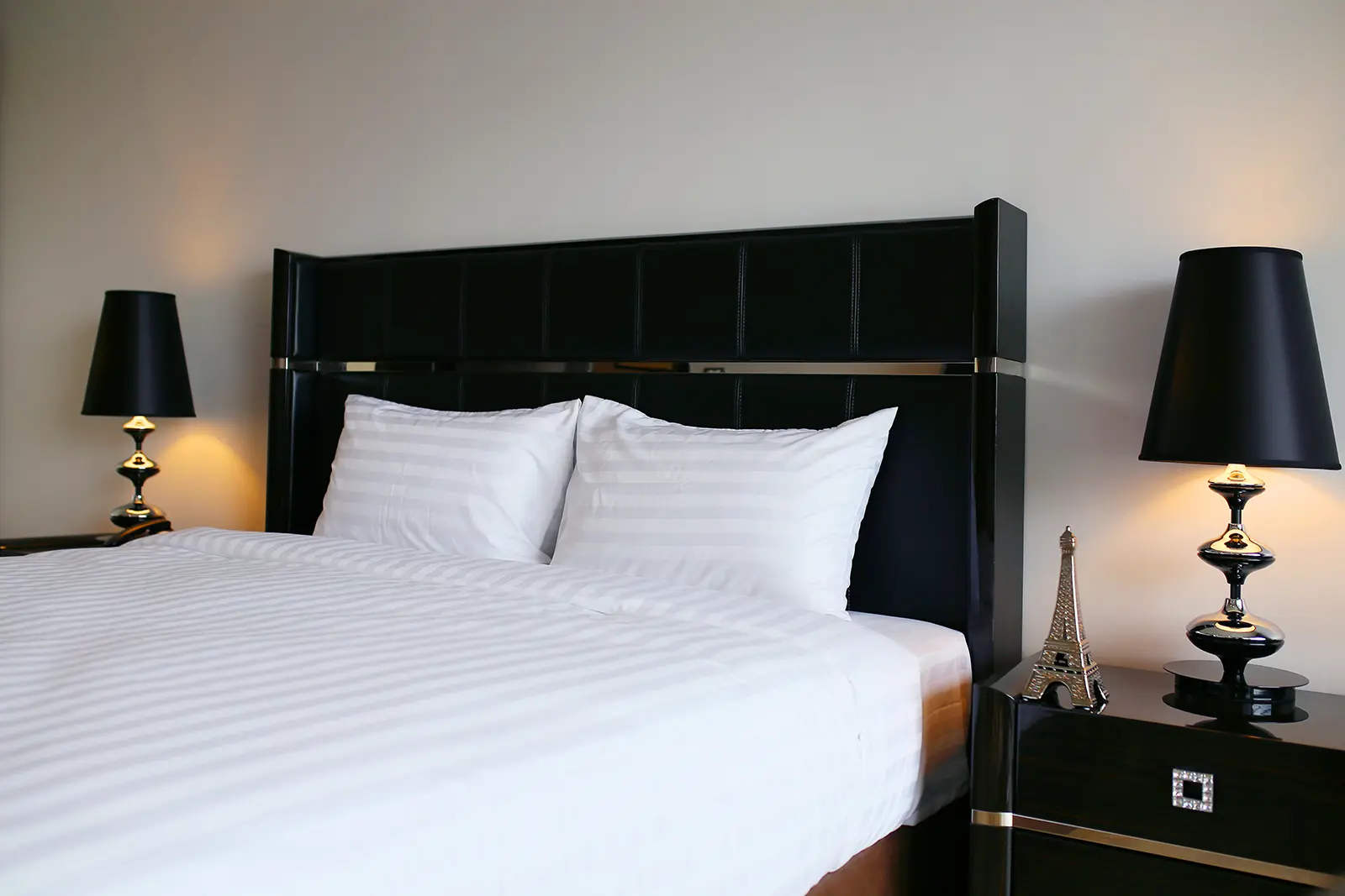 Junior Suite Bedroom