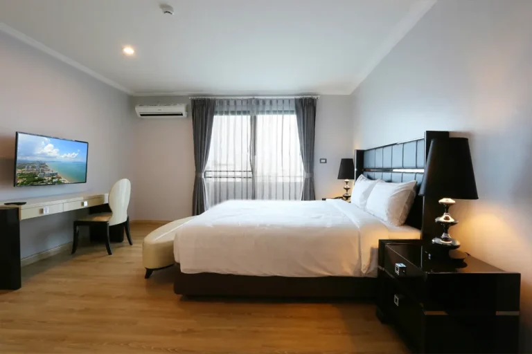 one-bedroom-suite-006